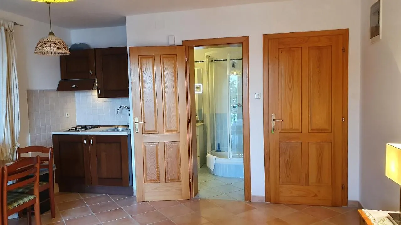 Sea Side Apartments 4* Novi Vinodolski
