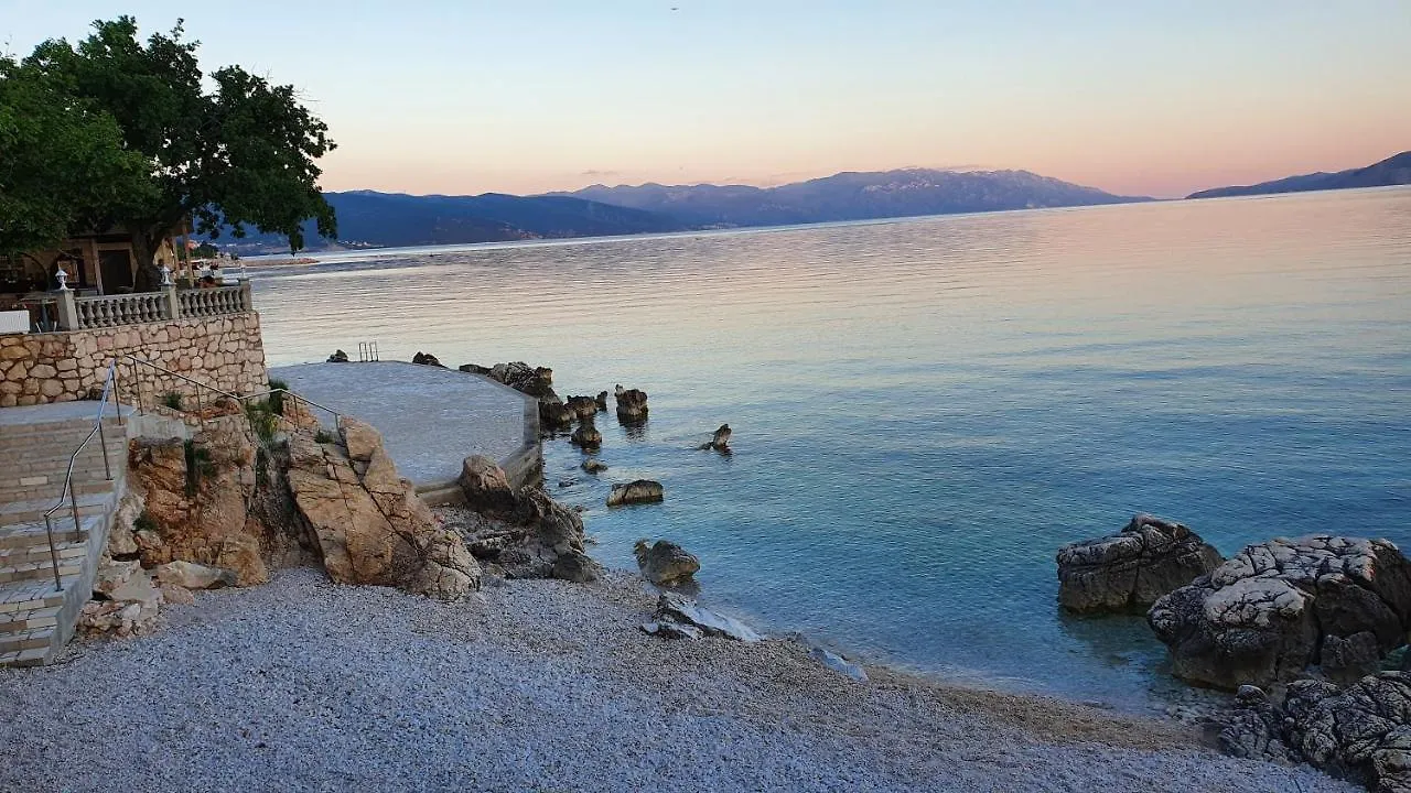 Sea Side Apartments 4* Novi Vinodolski